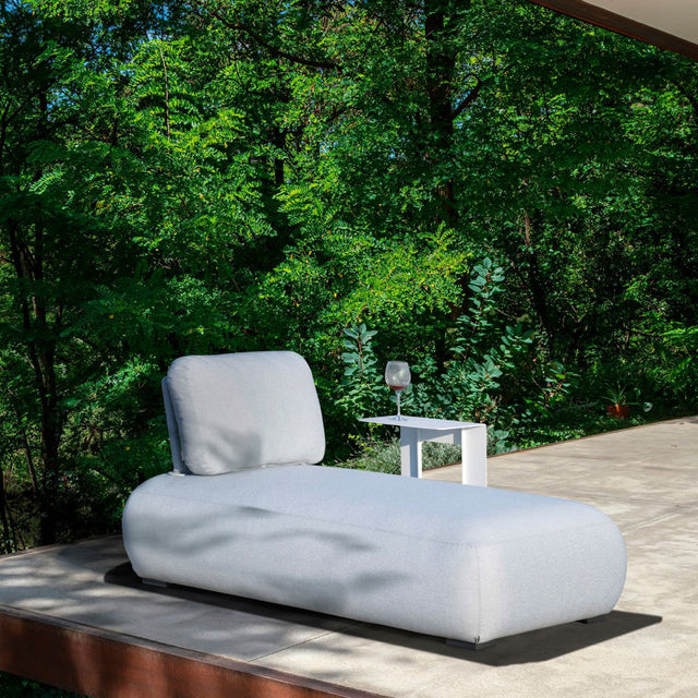 Iowa Outdoor Aluminium Upholstered Chaise Lounge in Charcoal/Light Grey
