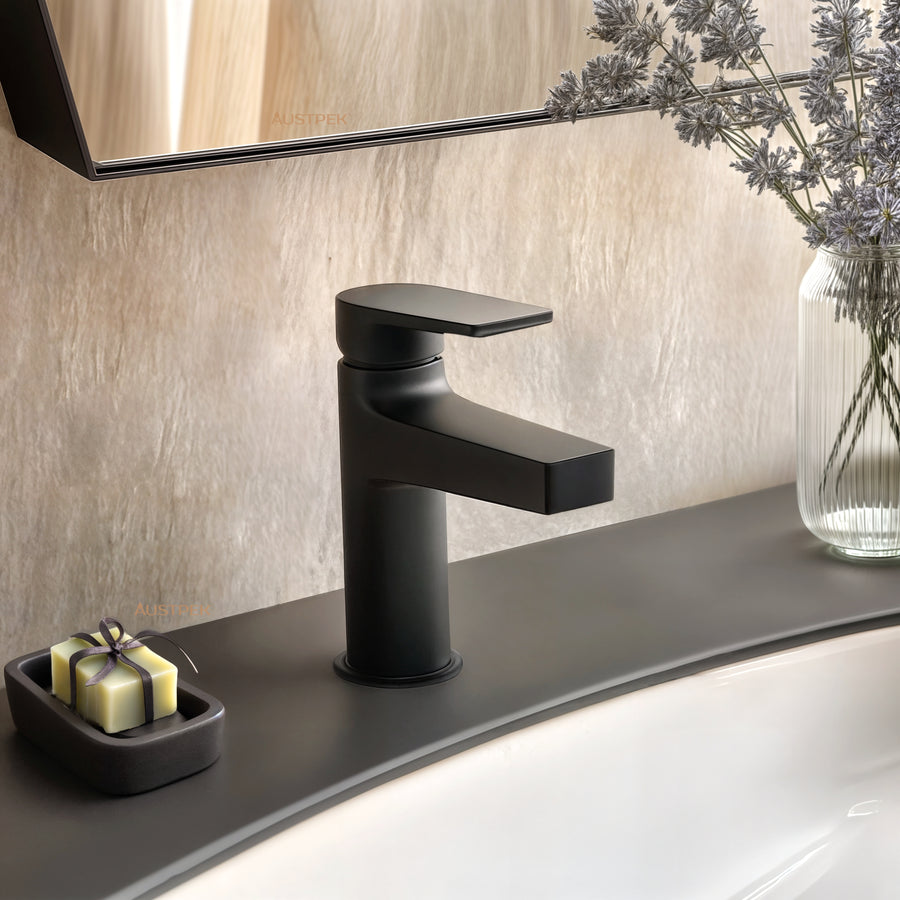 KOHLER Taut Basin Mixer