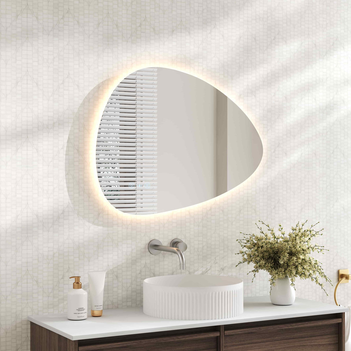 LUNA LED Irregular Frameless Mirror 550×800mm