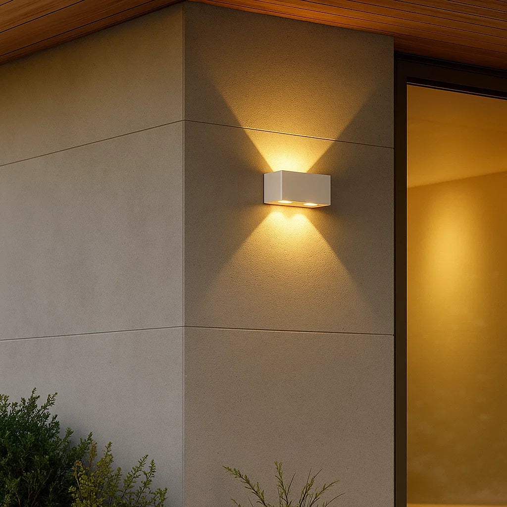 LESMO wall light