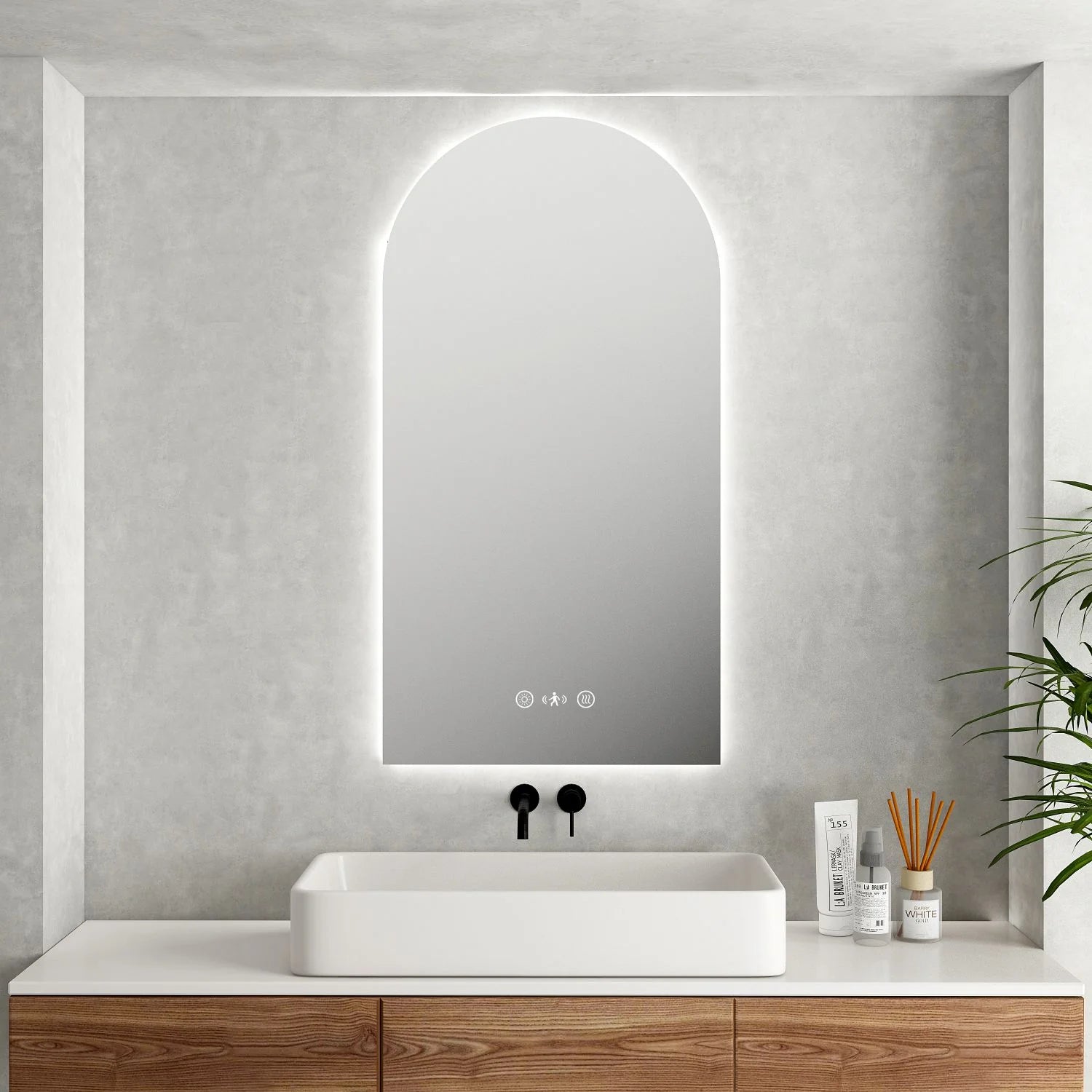 LUNA LED Arch Frameless Mirror 600x900mm