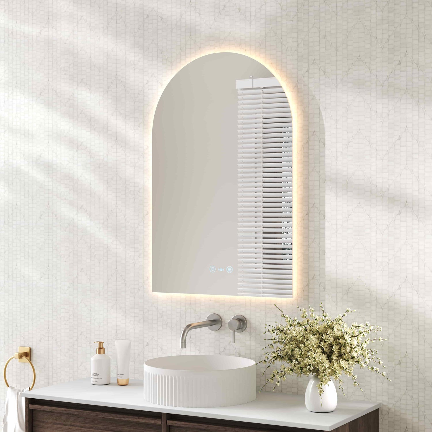 LUNA LED Arch Frameless Mirror 600x900mm