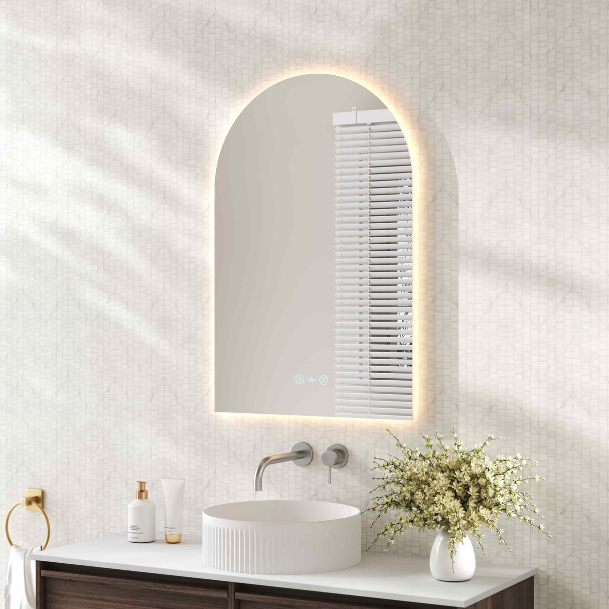 LUNA LED Arch Frameless Mirror 600x900mm