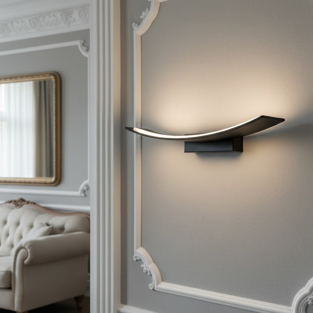 Larz 12W Led Wall Light Black