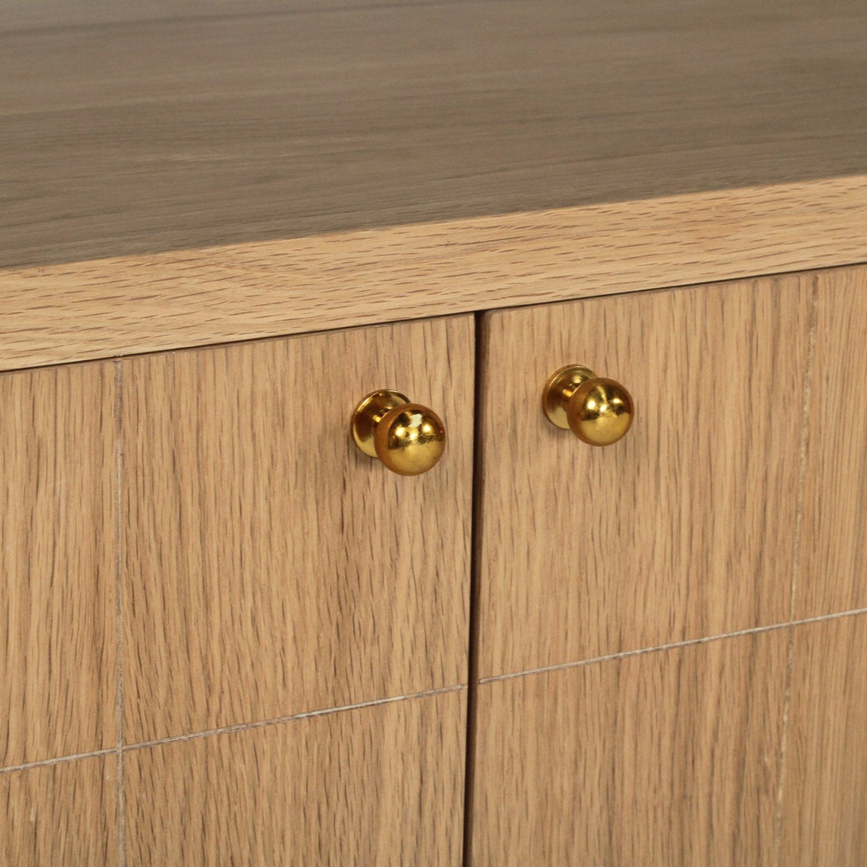 Livia American Oak Entertainment Unit – Four Door 2m