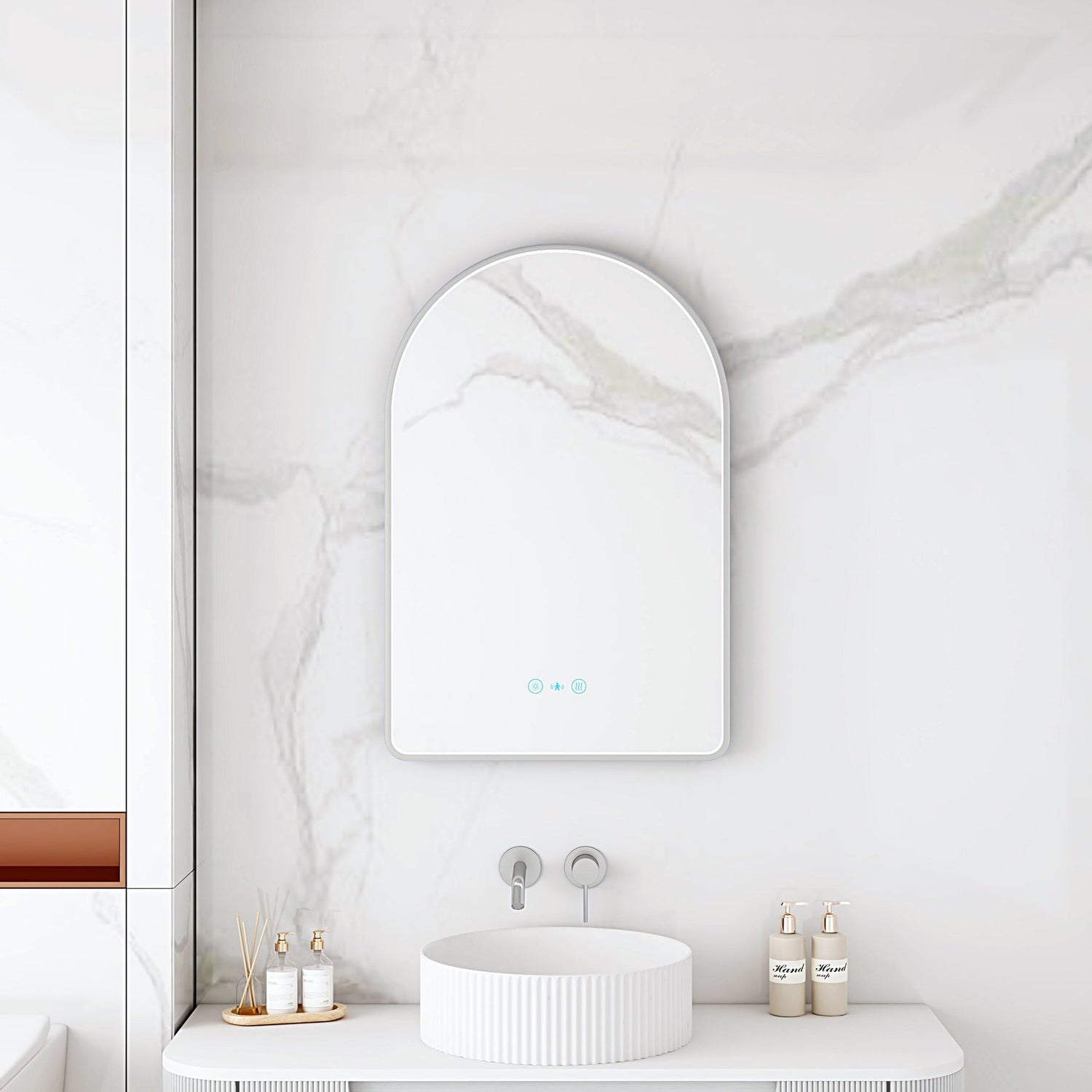 MAIA LED Arch Mirror (600×900mm)