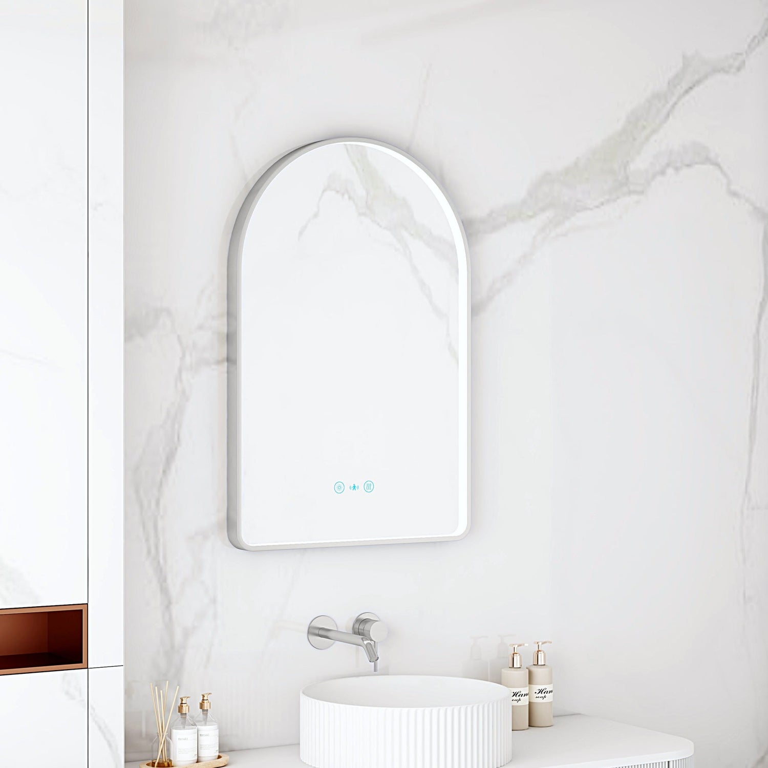 MAIA LED Arch Mirror (600×900mm)