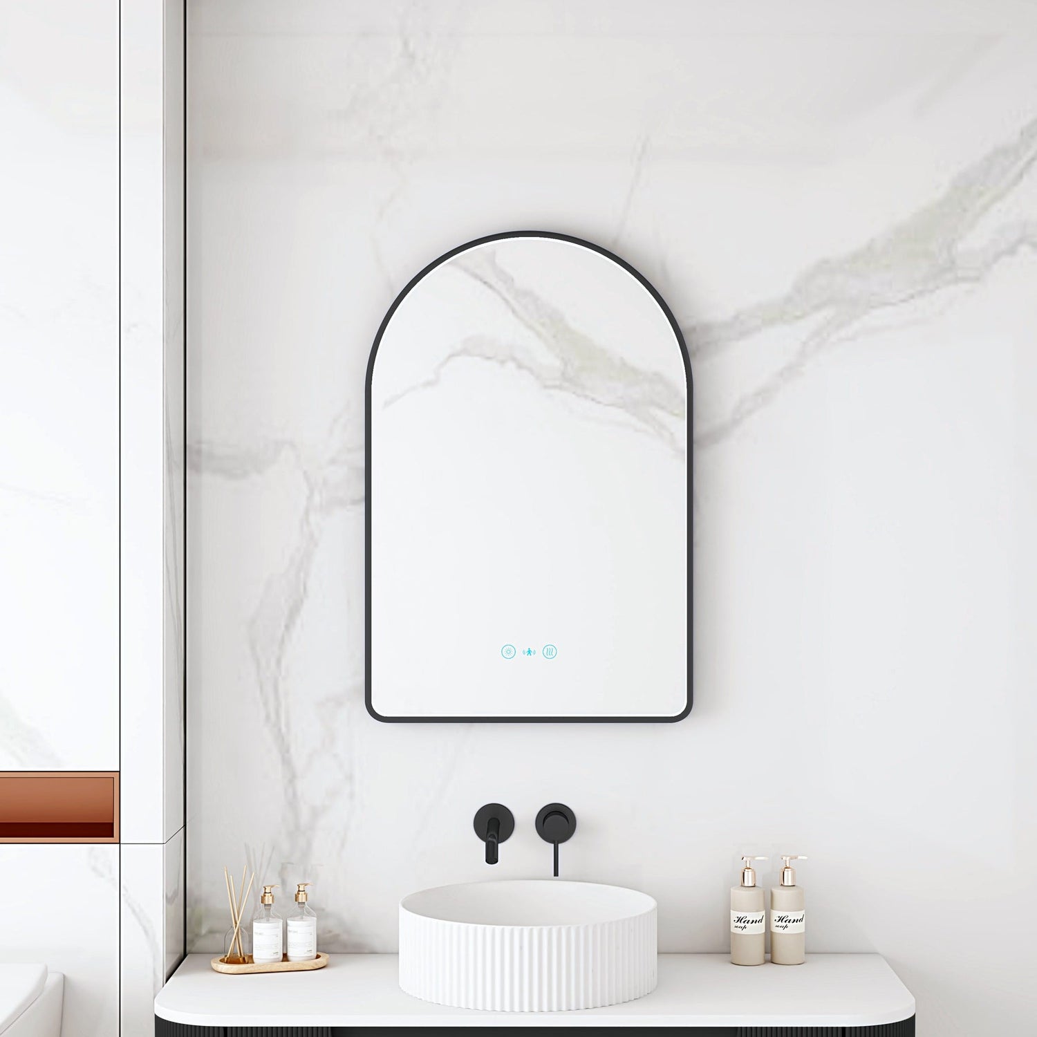 MAIA LED Arch Mirror (600×900mm)