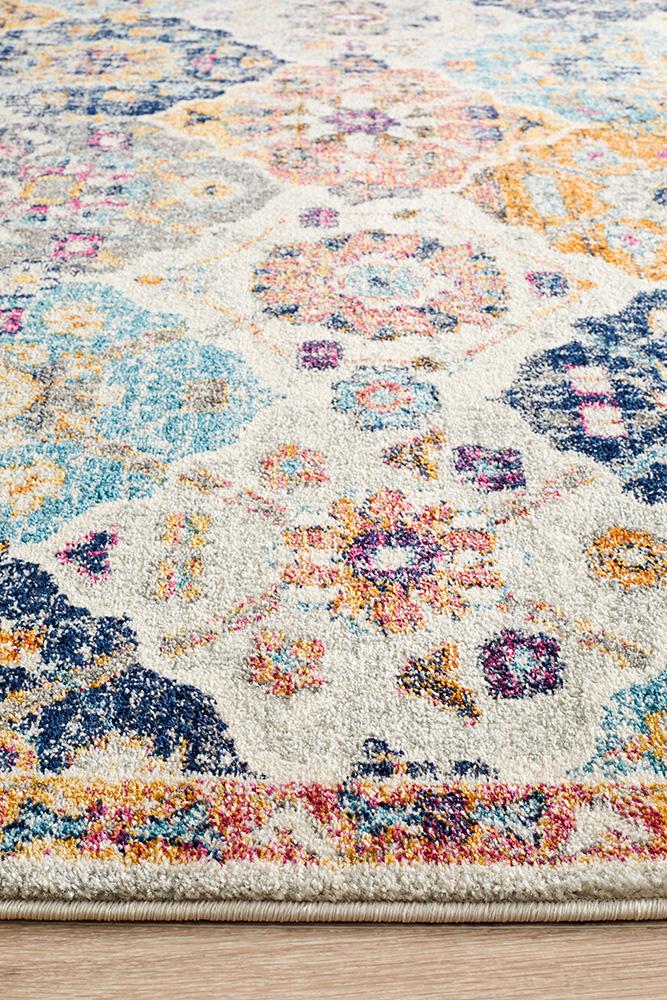 Museum 861 Rust Round Rug