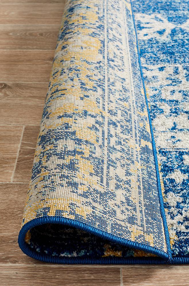 Museum Wilson Navy Round Rug