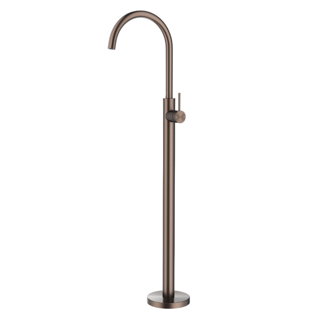 Mica Freestanding Bath Mixer