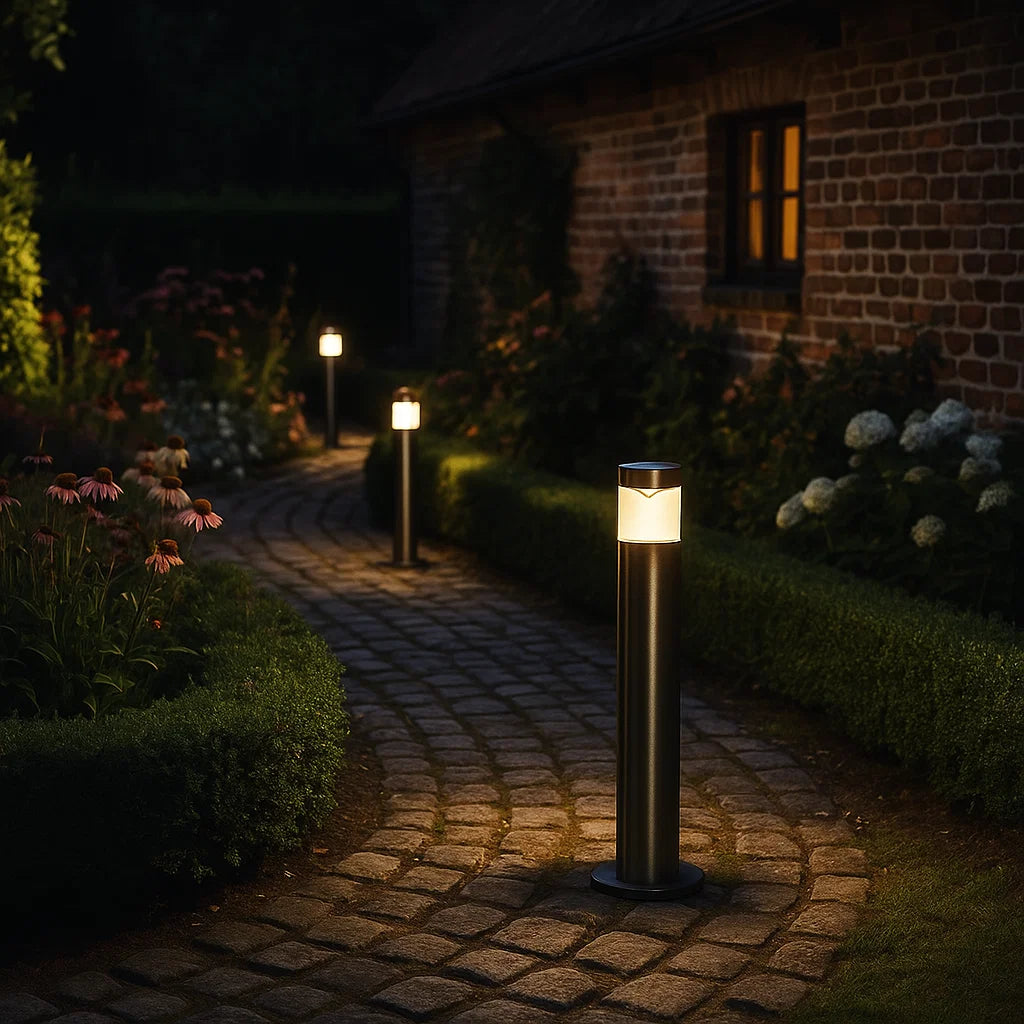 PHARE: MR16 Surface Mounted SS 316 Anti Glare Bollard Light IP54