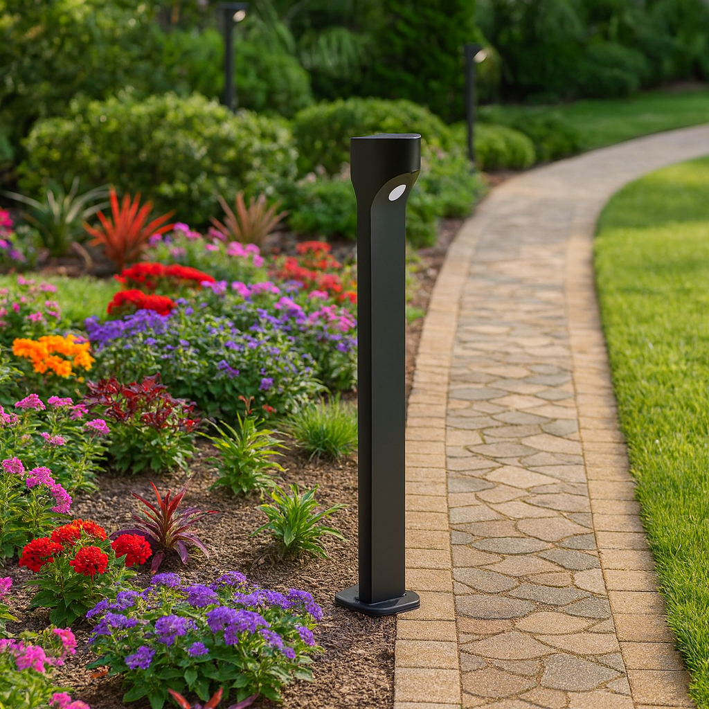 SHU: LED 2 way Surface Mounted Bollard Lights IP65