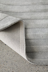 Summit Trail Grey Wool Viscose Rug