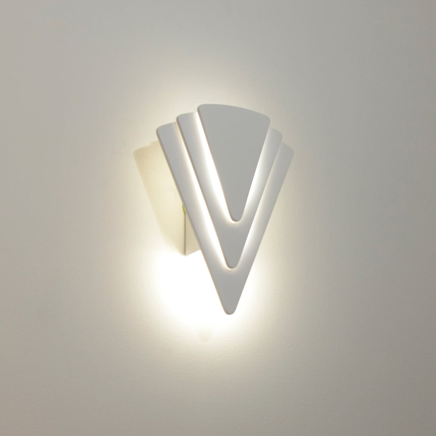 SURAT: City Series LED Dual-CCT Interior Triangular Dimmable Wall Light