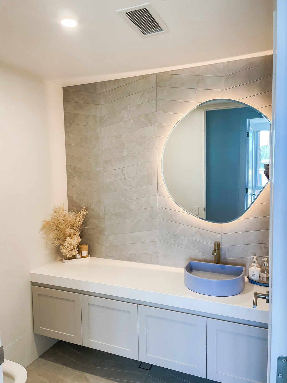 Sticks & Stone Concrete Polished Half Moon Basin