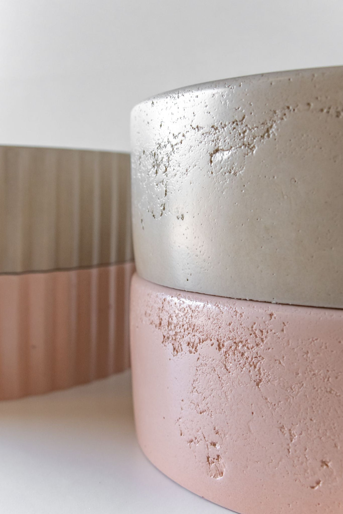 Sticks & Stone Concrete Round Textured Basin