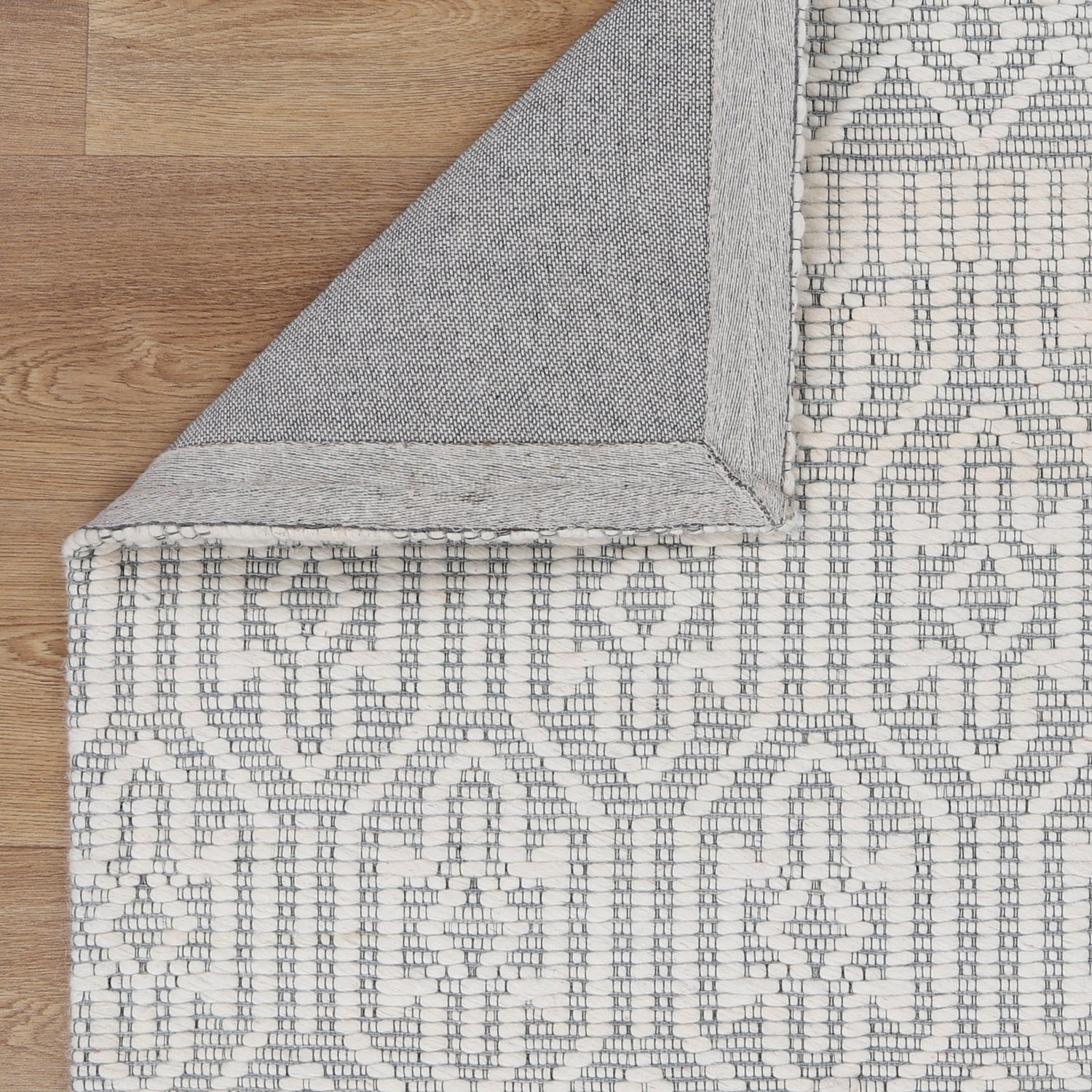 Copacabana Geometric Light Grey Wool Rug