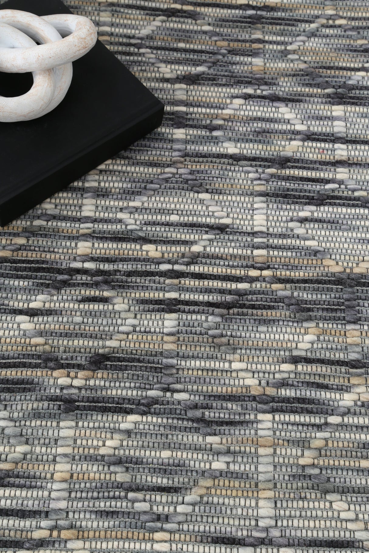Copacabana  Lattice Stone Wool Rug