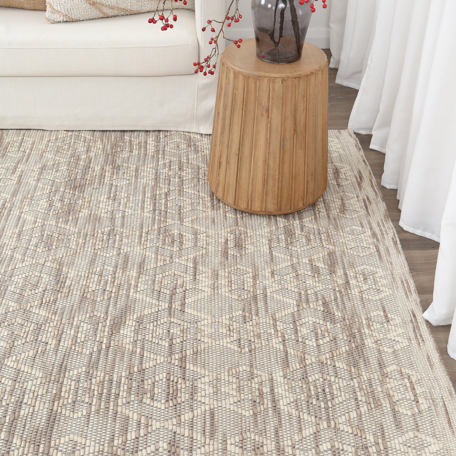 Copacabana Diamond Beige Wool Rug