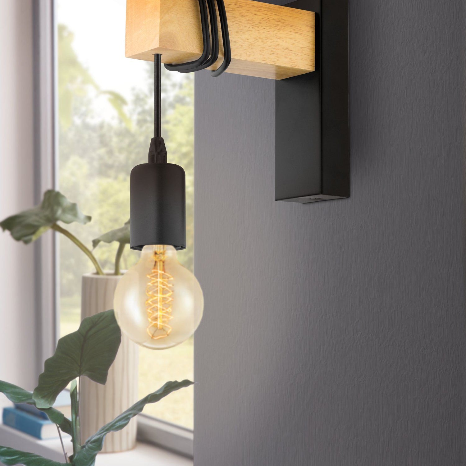 TOWNSHEND wall light Black Brown - Clearance