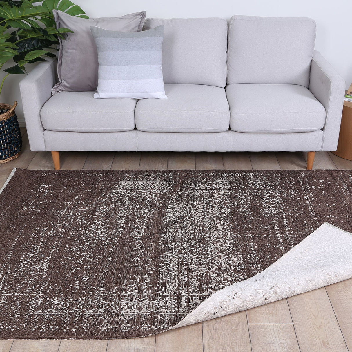 Rustic Vintage Distressed, Amazing 2 in 1 Reversible Rug Beige