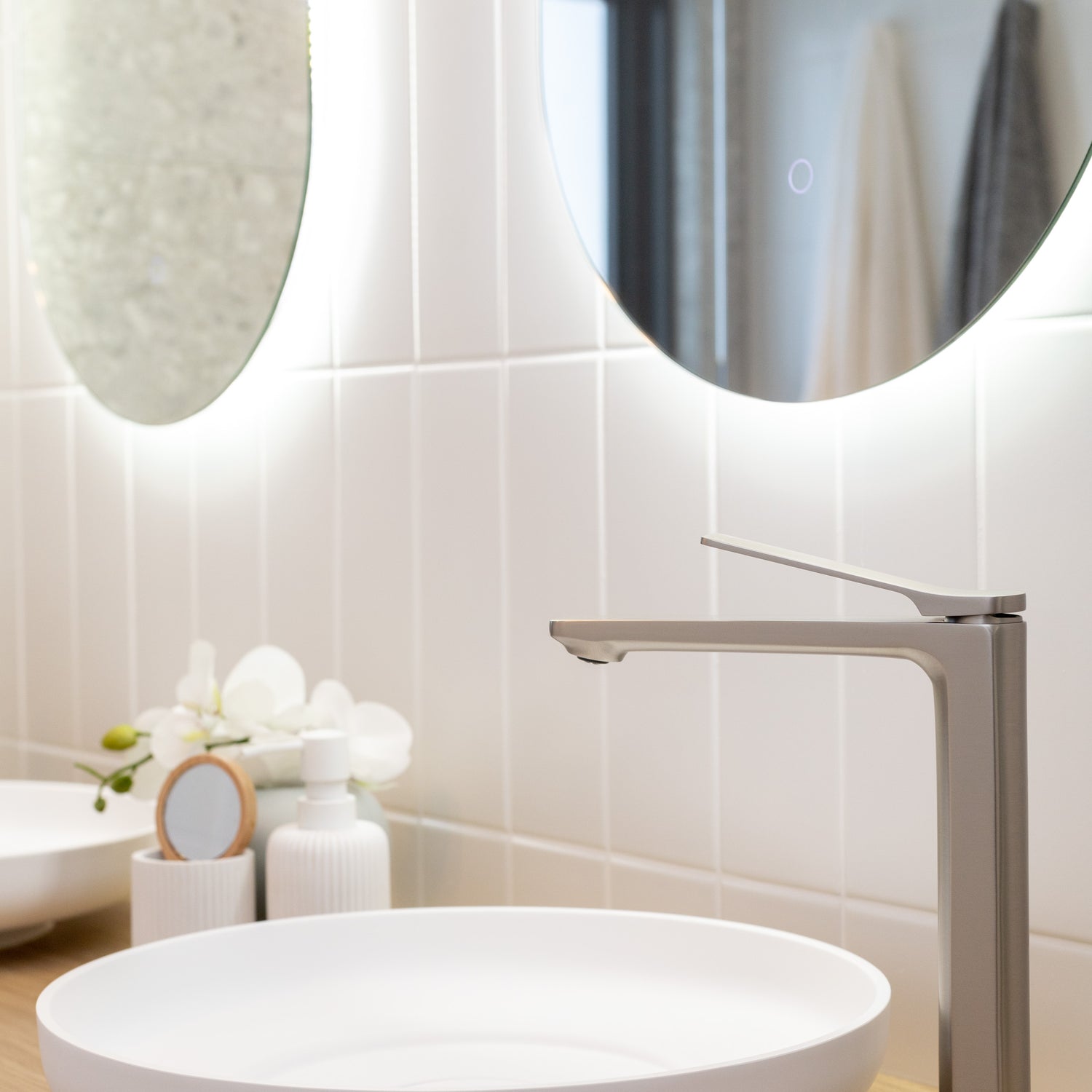 AQU RUSHY Tall Basin Mixer - Brushed Nickel