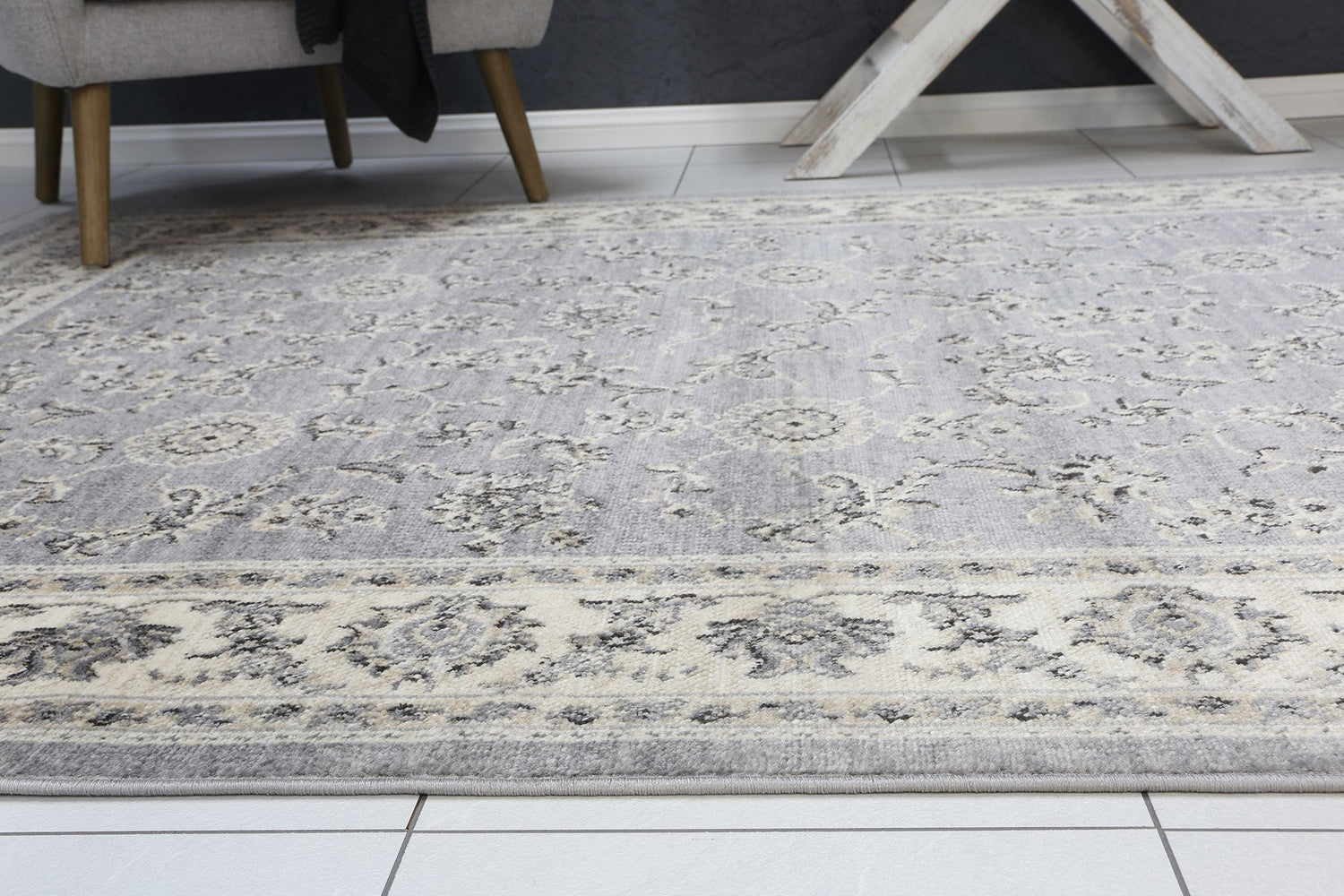 Arya  Grey Cream Border Rug