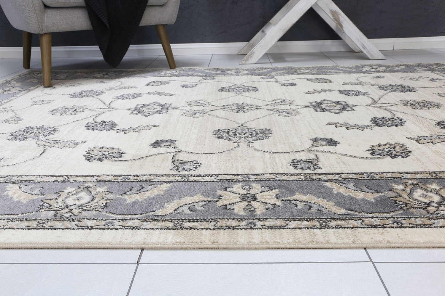 Arya Cream Grey Oriental Rug