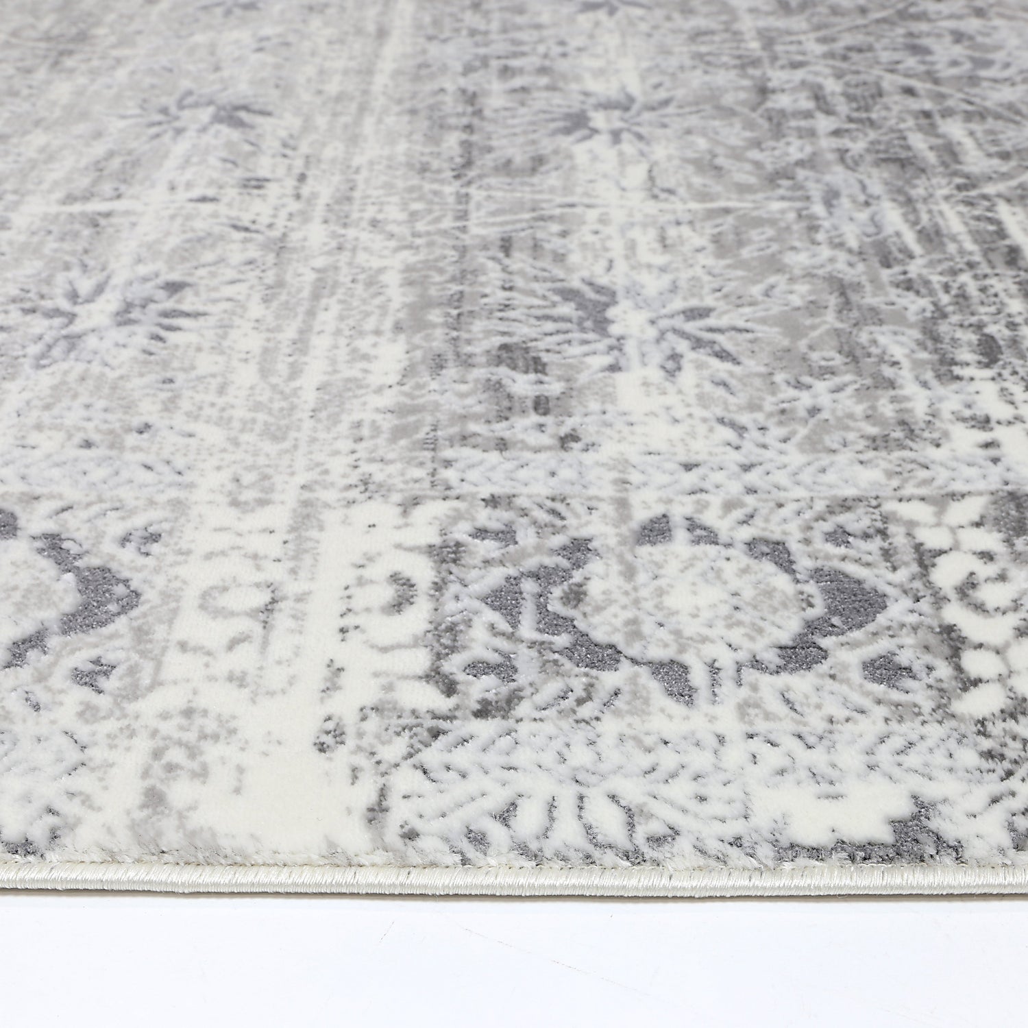 Cordelia Classic Grey Rug