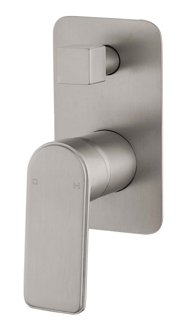 Bateau Wall Mixer With Diverter (Brushed Nickel)