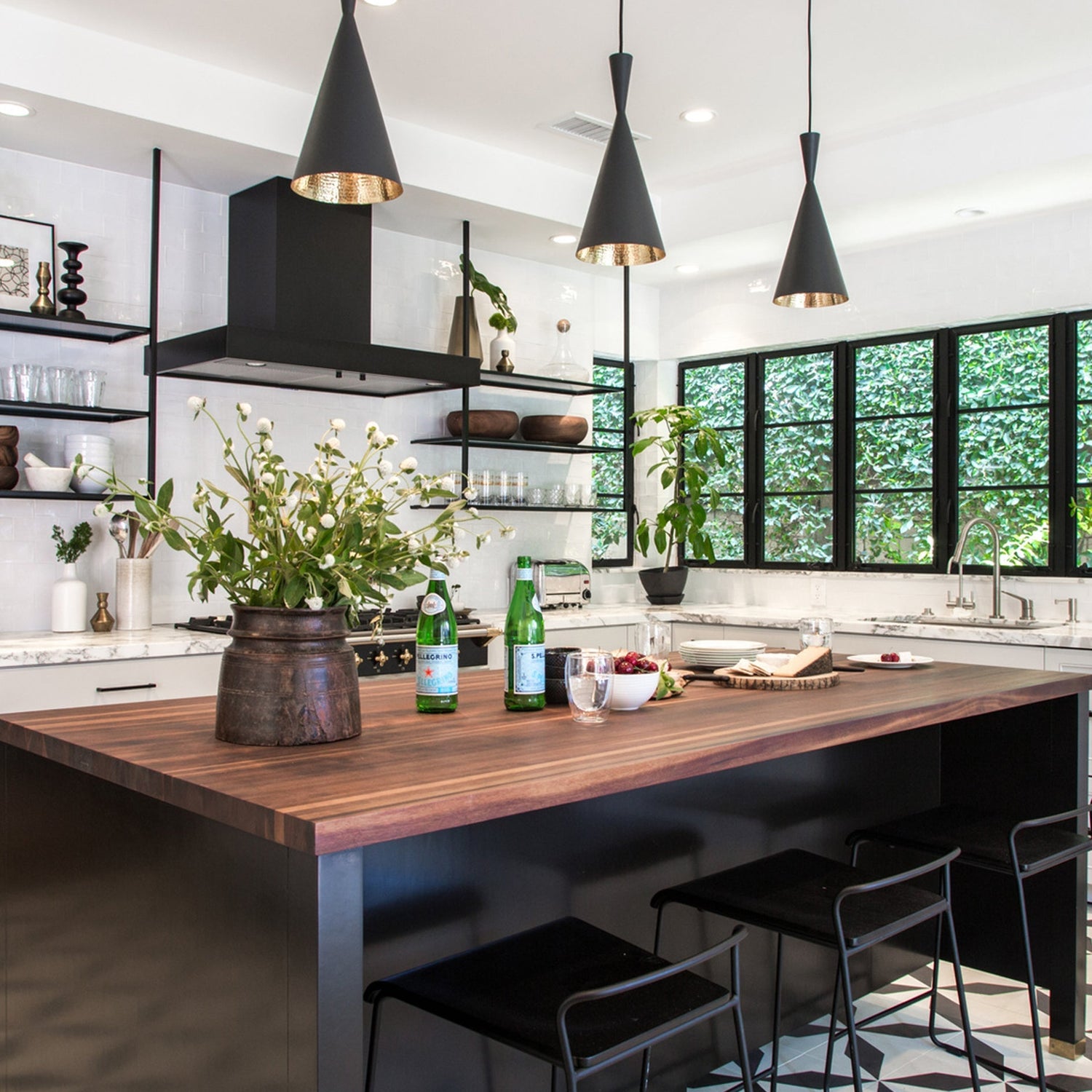 CAVIAR: Black Cone Shape Pendant Light