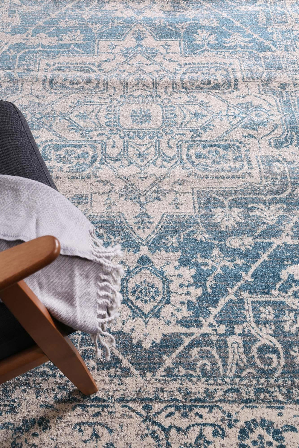 Exquisite Audrey Ivory & Blue Rug