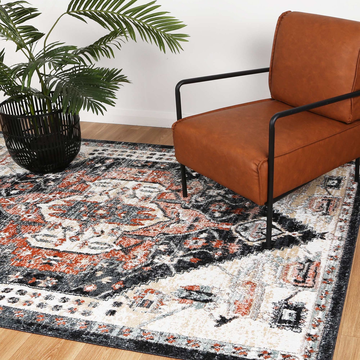 Anatolia Traditional Cream Black Rug