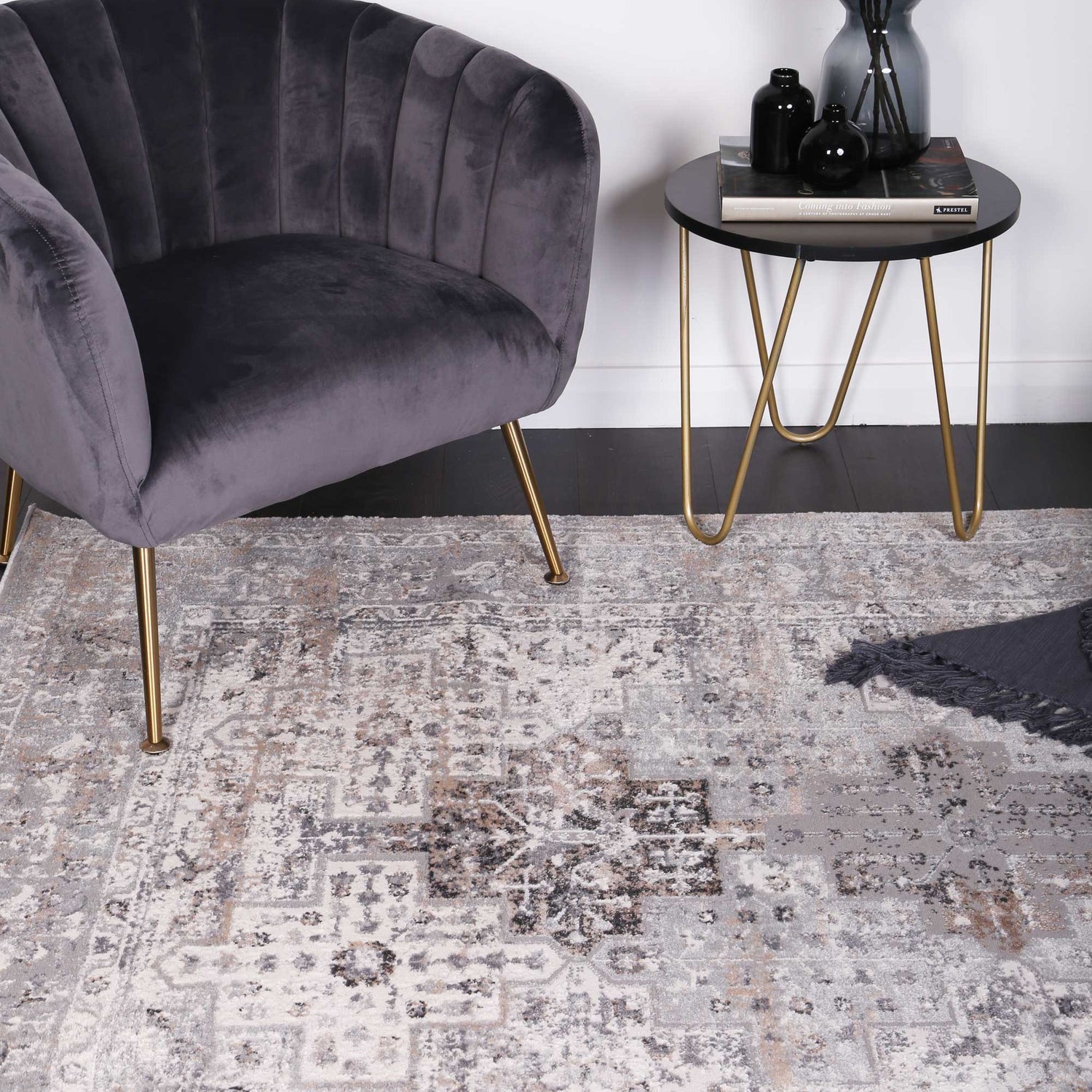 Amelia Grey Oriental Rug