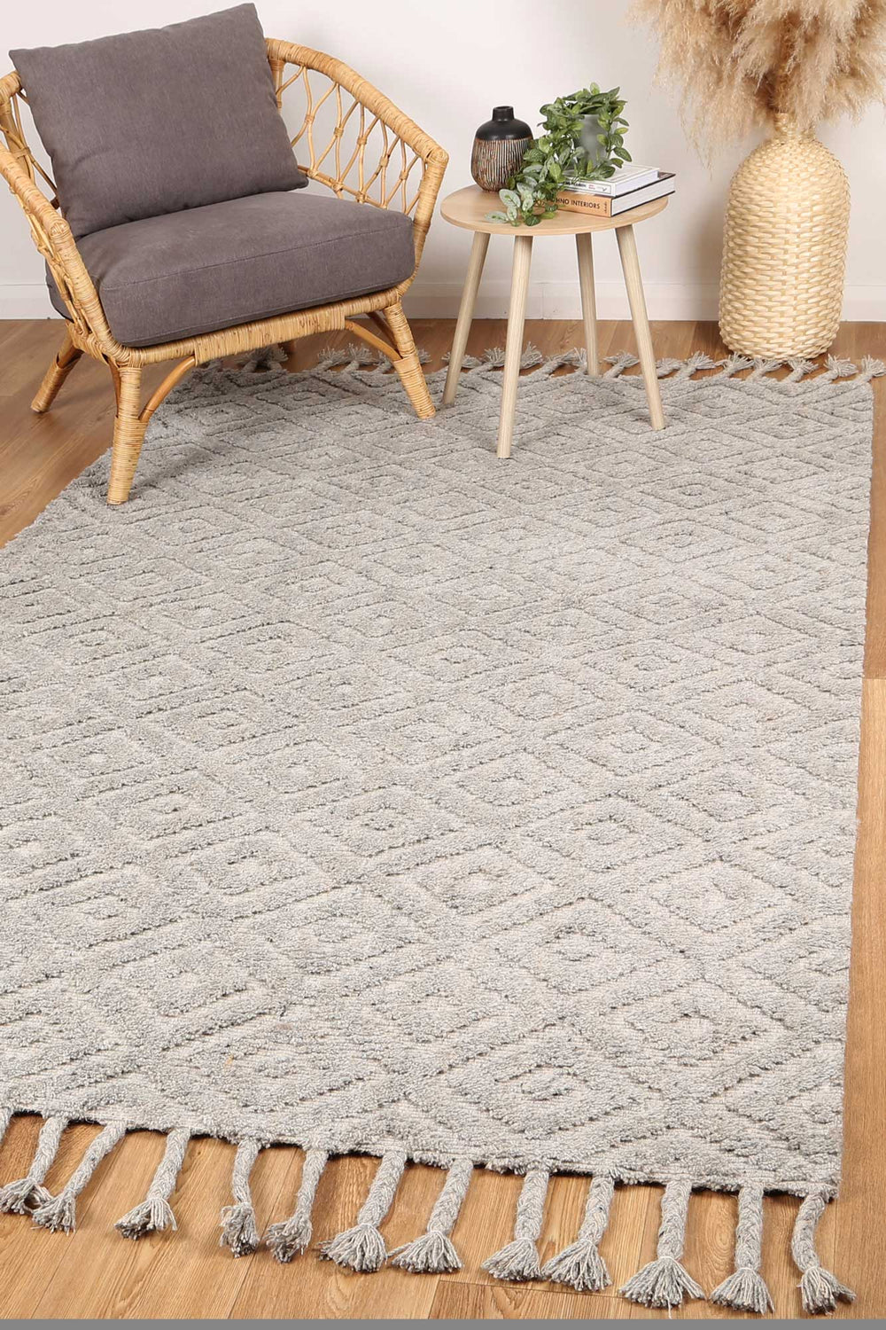 Goa Plush Diamond Grey Rug