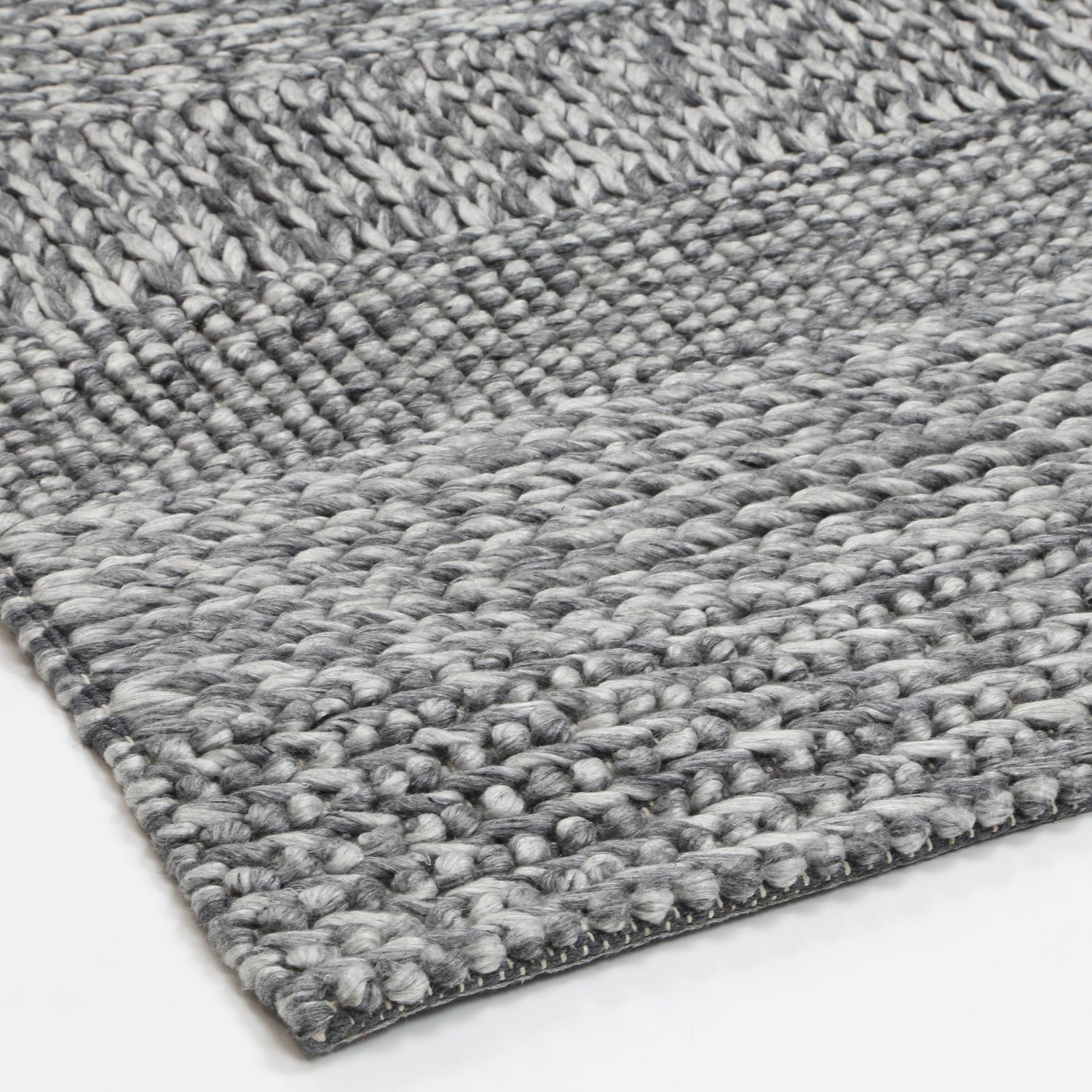 Zayna Grace Charcoal Wool Blend Rug