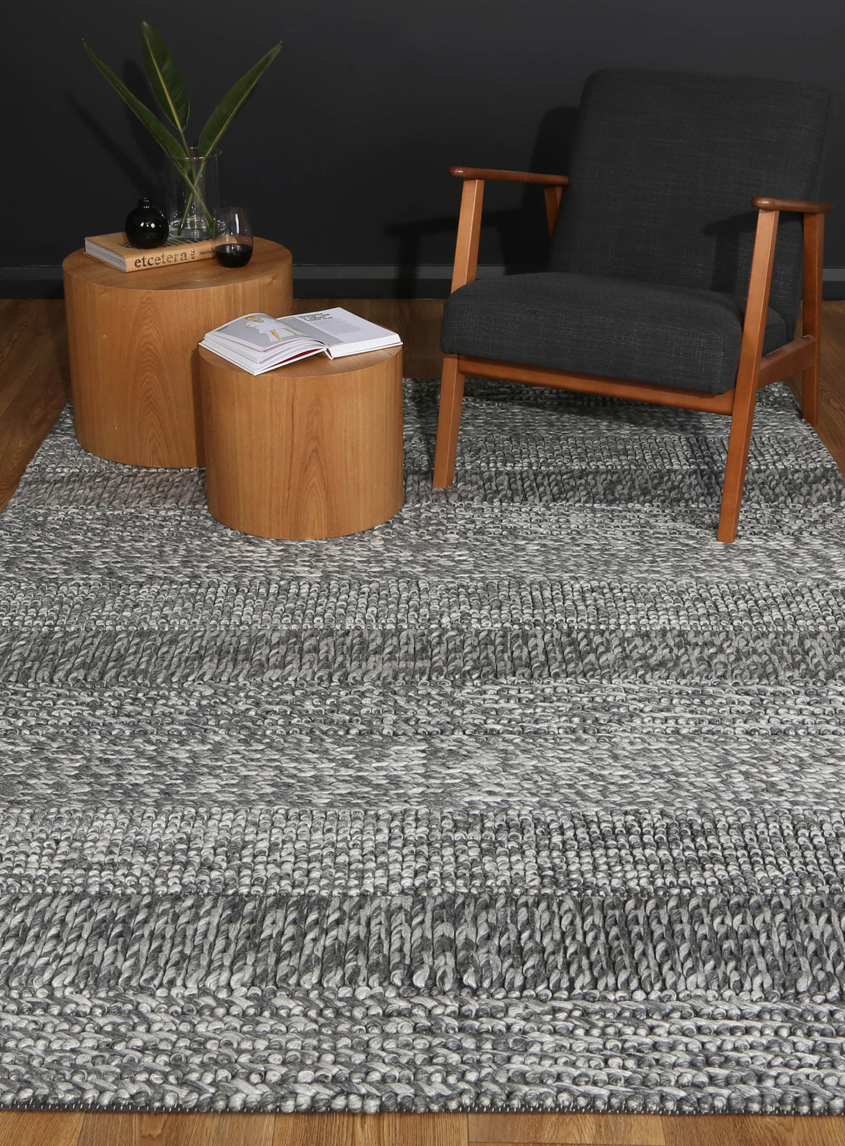 Zayna Grace Charcoal Wool Blend Rug