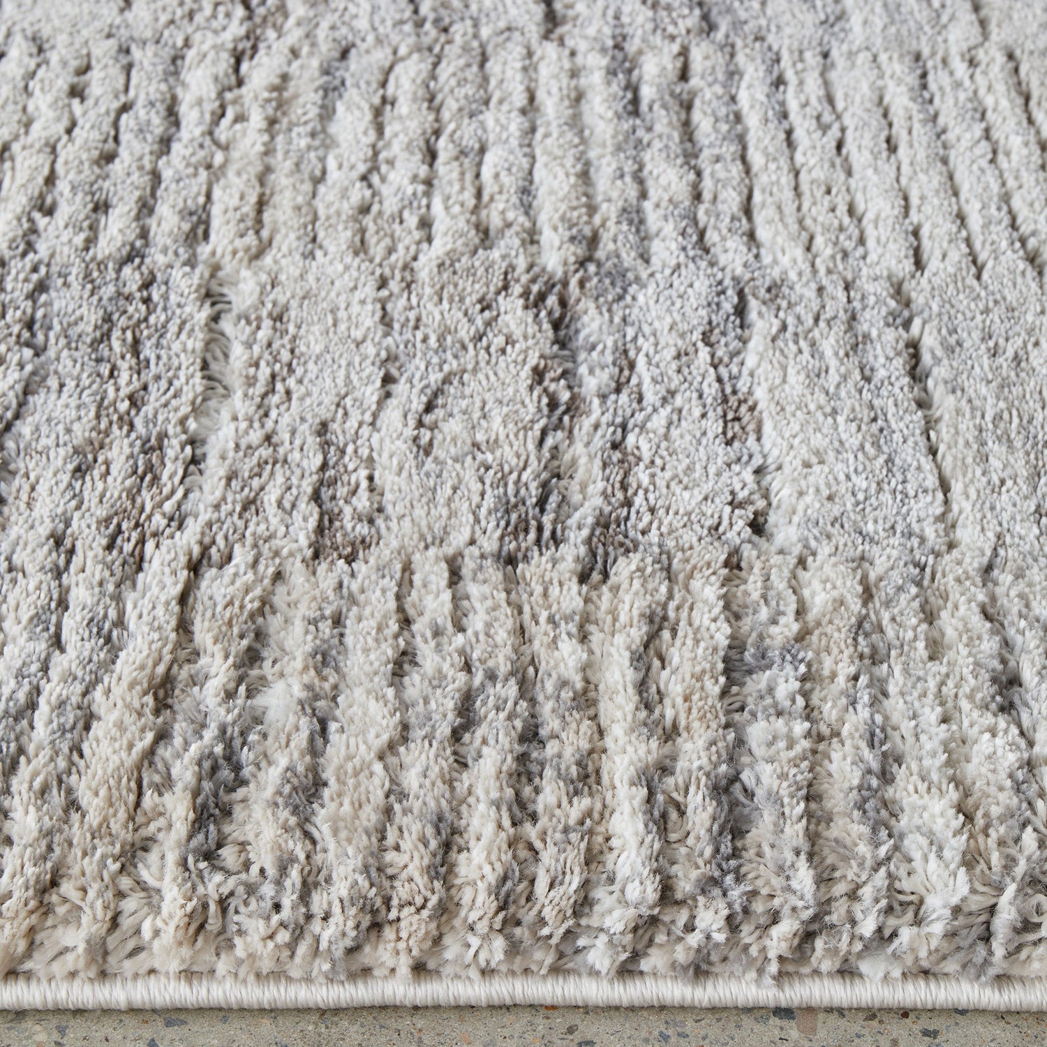 Himali Fin Steel Rug