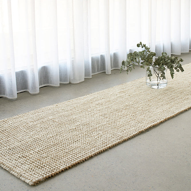 Madras Marlo White Runner Rug