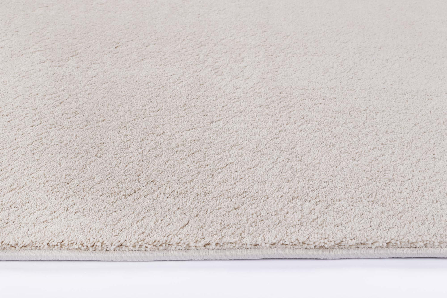 Lissa Cream Plush Rug