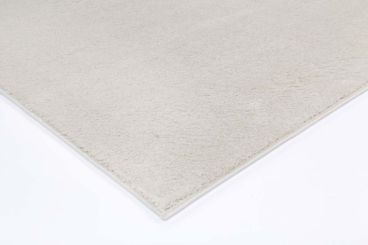 Lissa Cream Plush Rug