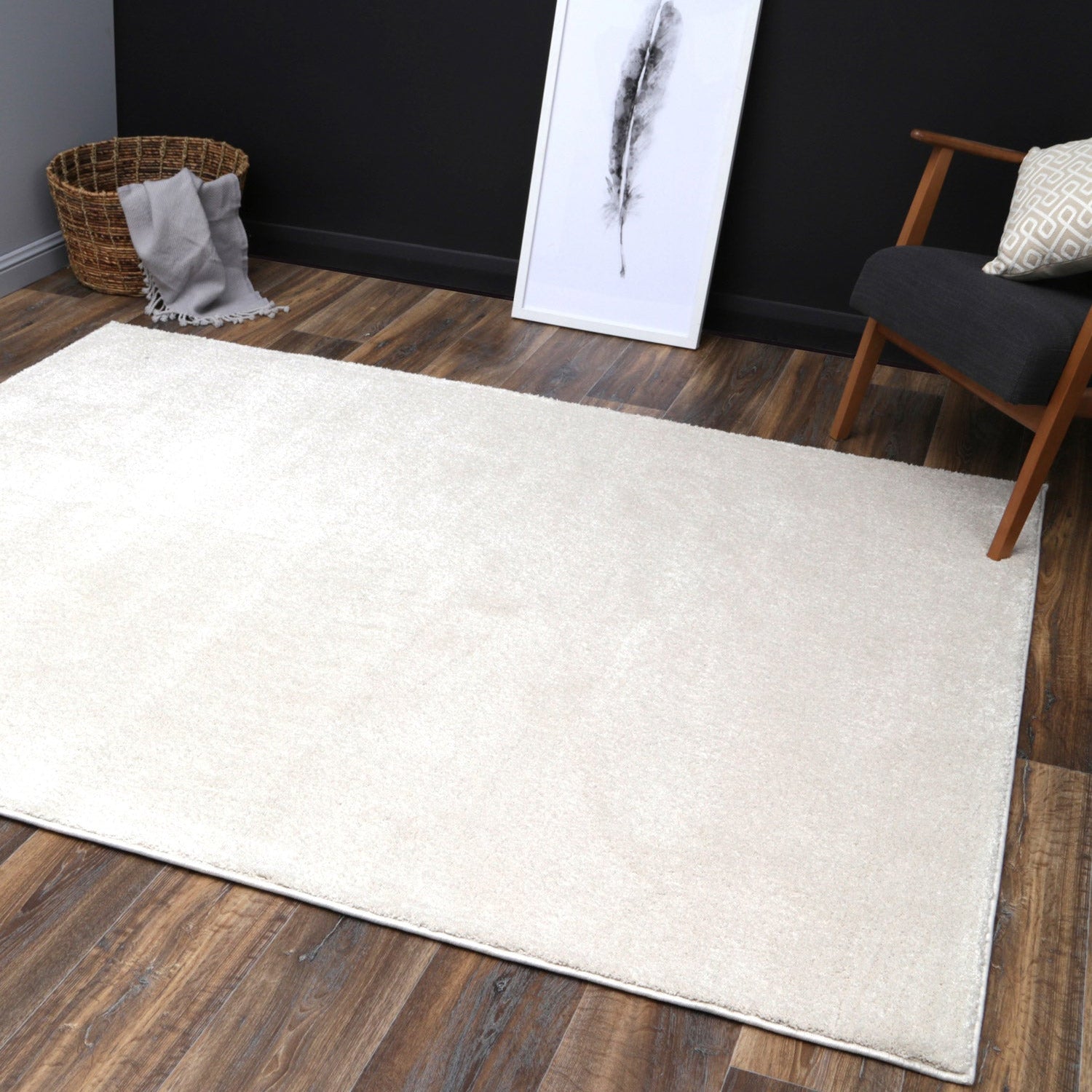 Lissa Cream Plush Rug