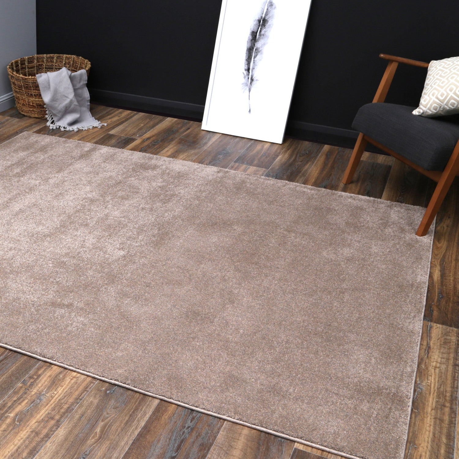 Lissa Latte Plush Rug