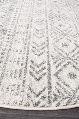 Oasis Ismail White Grey Rustic Round Rug