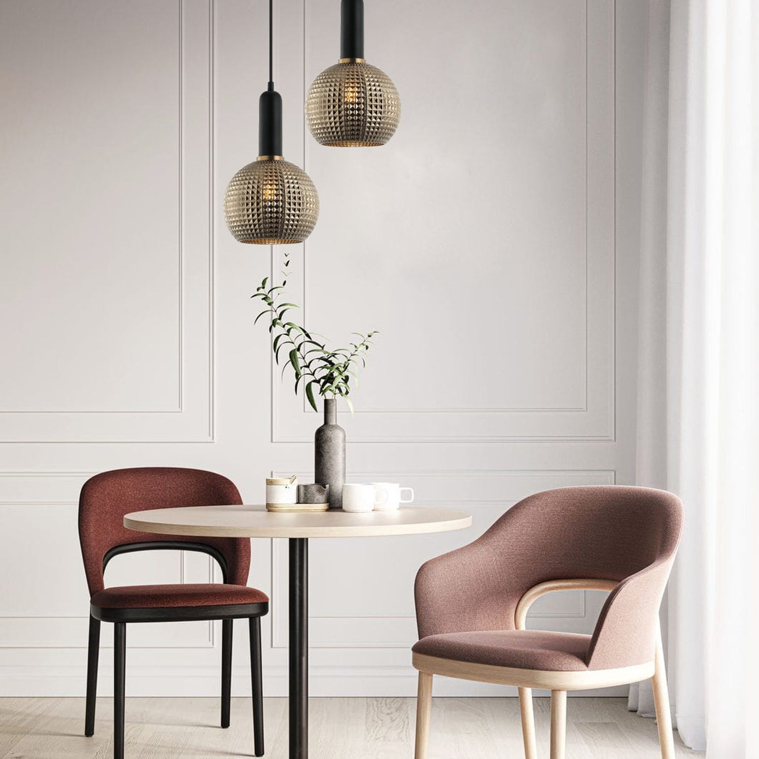 PELOTA: Modern Interior Wine Glass Segmented Glass Pendant Lights