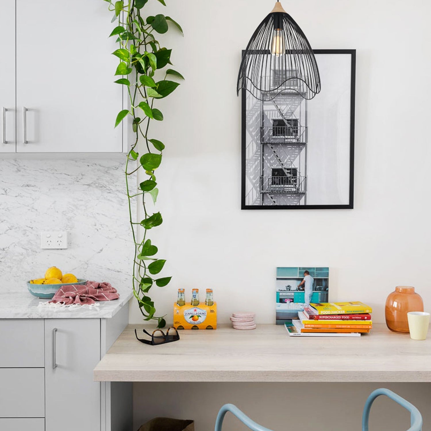 SPIAGGIA: Cone Shape & Wavy Edge Pendant Lights