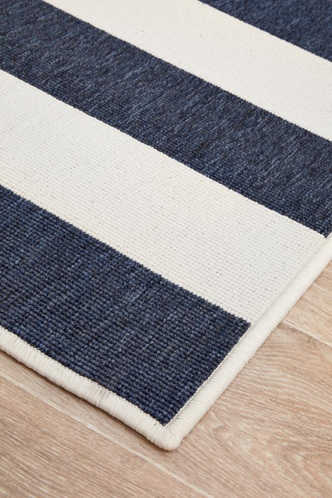 Shore Navy White Outdoor Rug