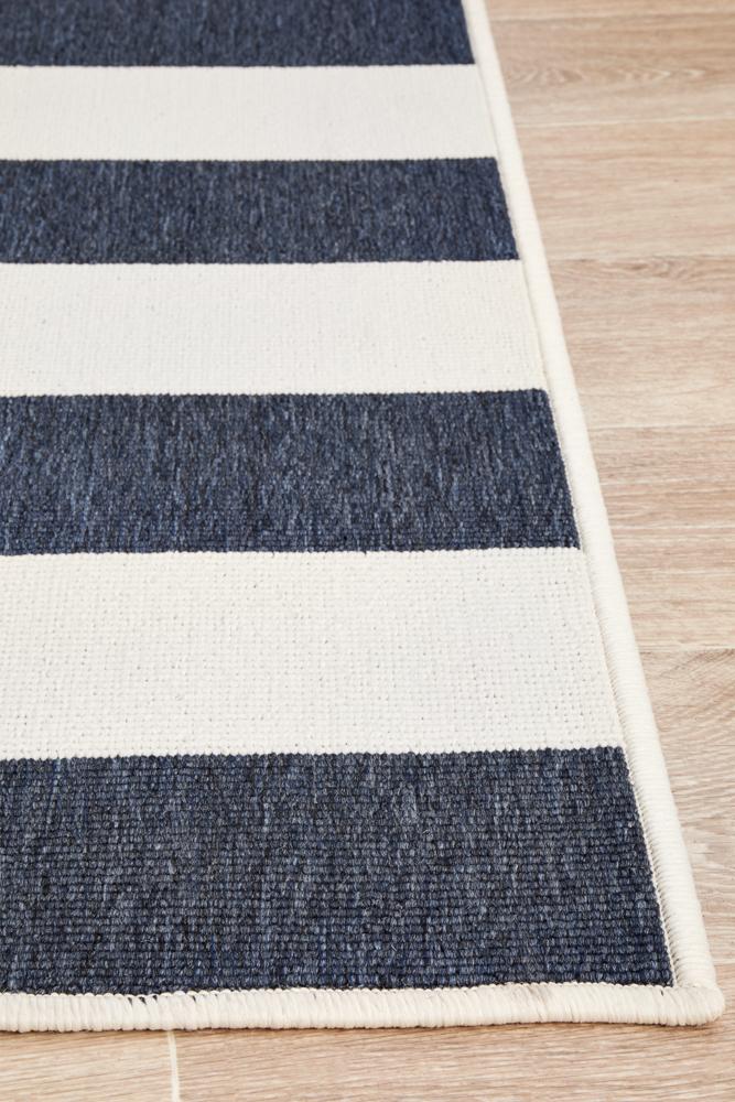 Shore Navy White Outdoor Rug
