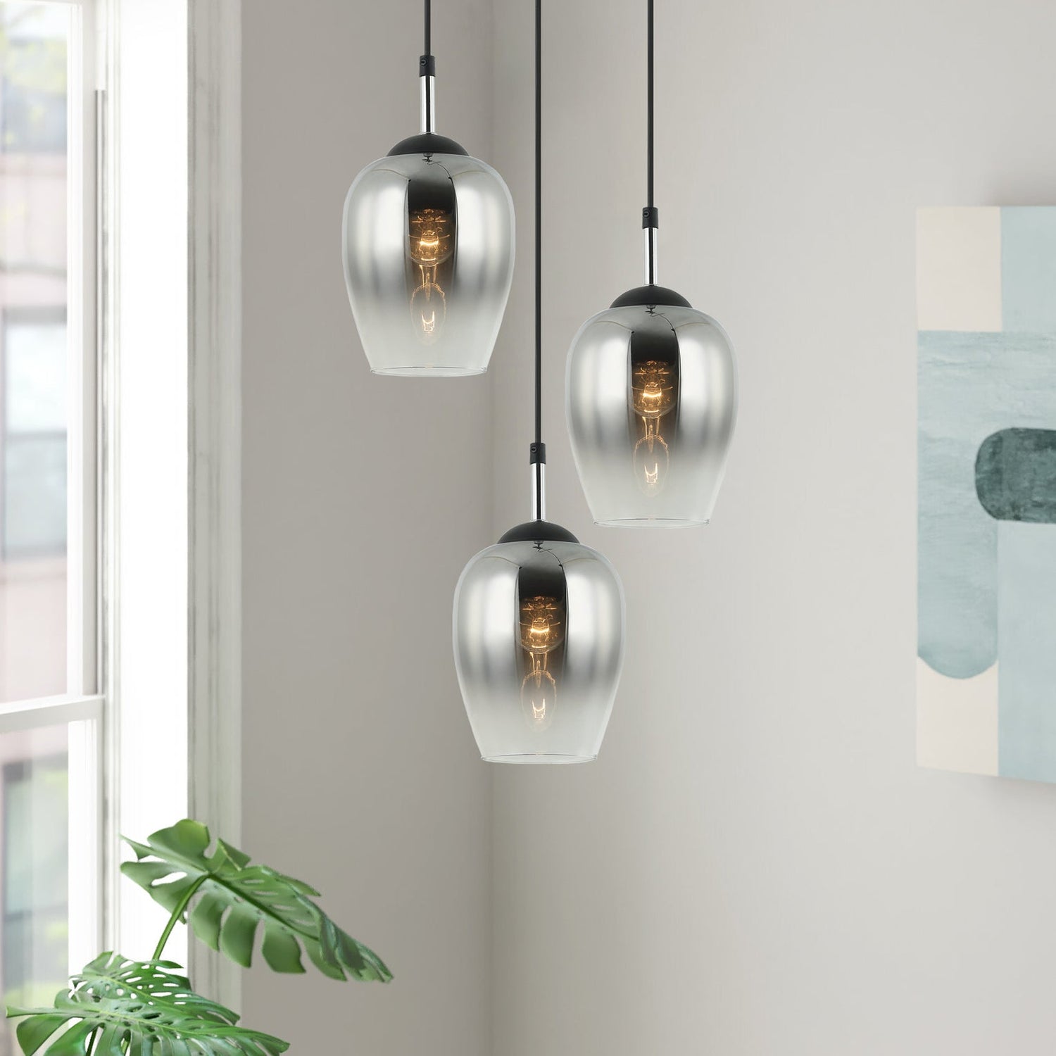 VINUM: Interior Wine Glass Shape Colour Fading Effect Glass Pendant Lights